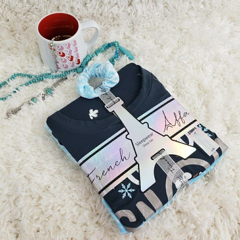 NWT French Affair LARGE Sleepwear Pajama Gift Set OP TO SNOW 0000